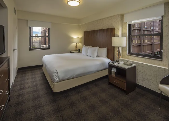 Hotel Doubletree By Hilton & Downtown Pittsburgh