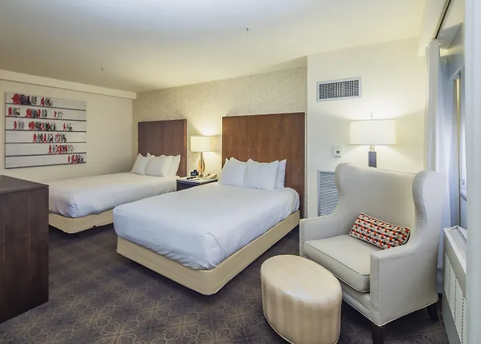 Doubletree By Hilton & Downtown Hotel Pittsburgh