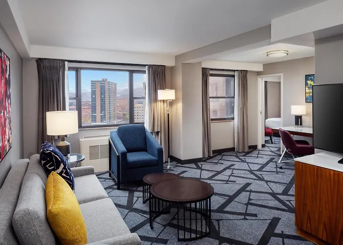 Hotel Doubletree By Hilton & Downtown