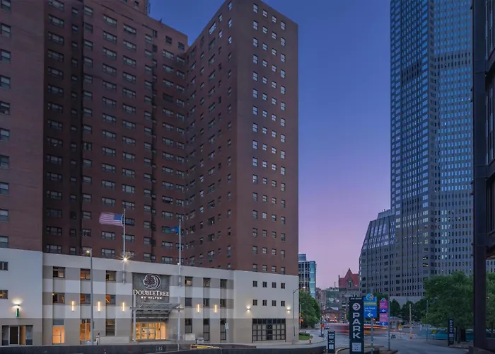 Doubletree By Hilton & Downtown Hotel
