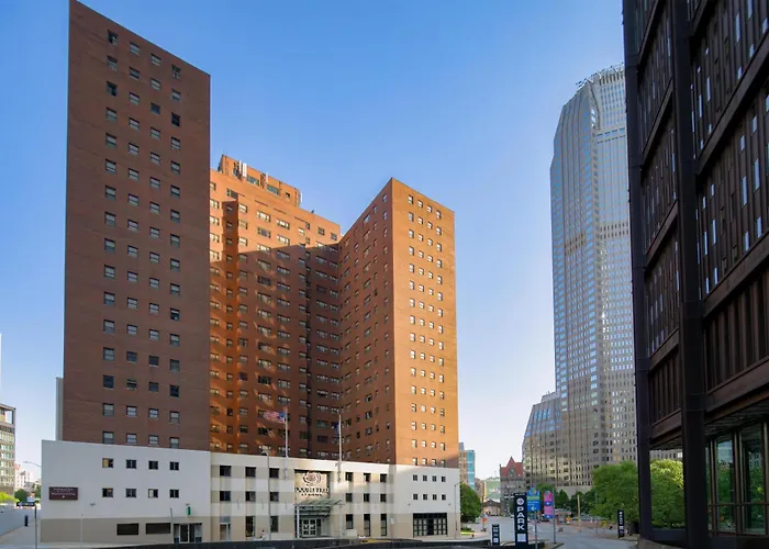 Hotel Doubletree By Hilton & Downtown