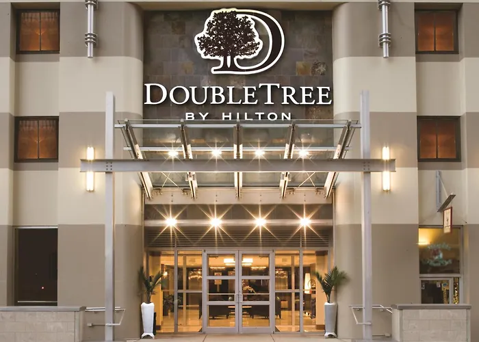 Doubletree By Hilton & Downtown
