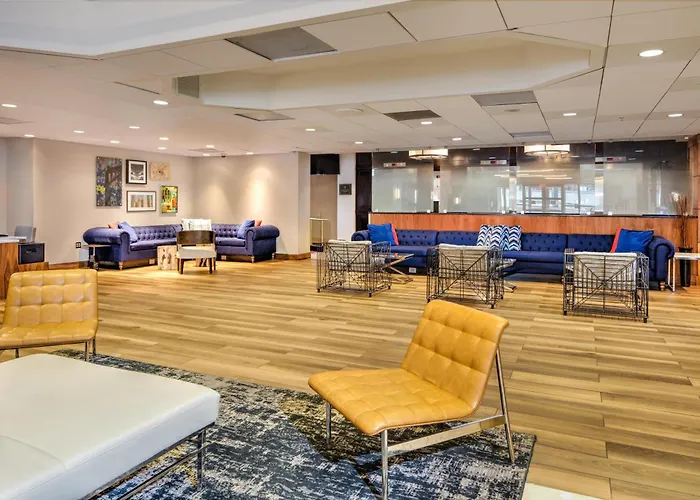 Hotel Doubletree By Hilton & Downtown