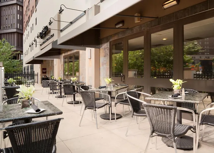 Hotel Doubletree By Hilton & Downtown Pittsburgh