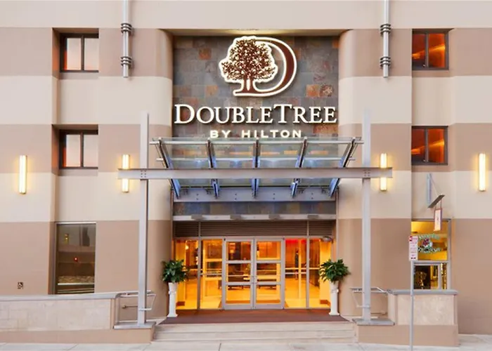 Doubletree By Hilton & Downtown Hotel