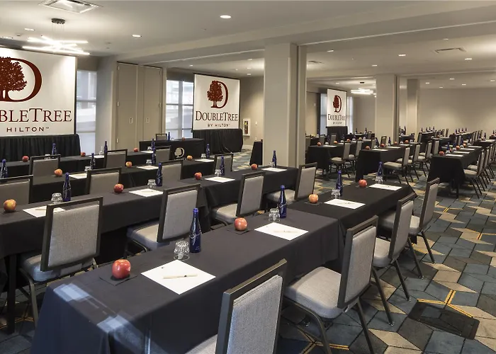Doubletree By Hilton & Downtown Hotel