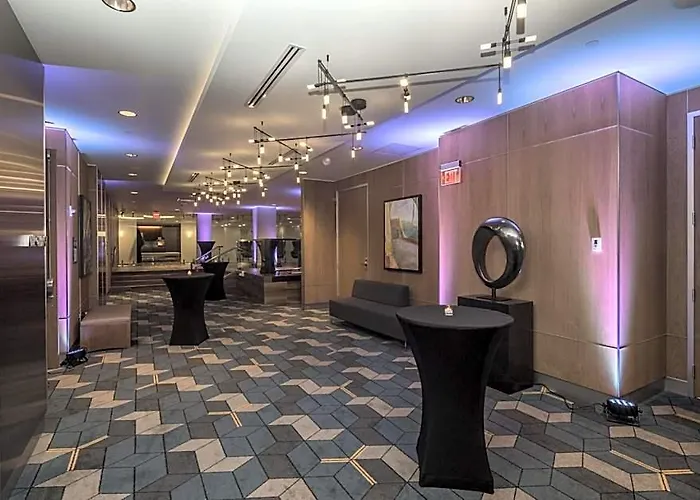 Doubletree By Hilton & Downtown 3* Pittsburgh